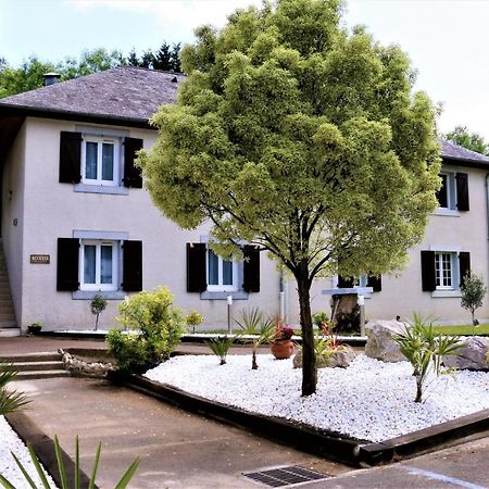 Auberge De La Vallee D'Ossau Izest Exterior foto